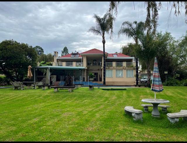 FARM FOR SALE IN GLEN AUSTIN